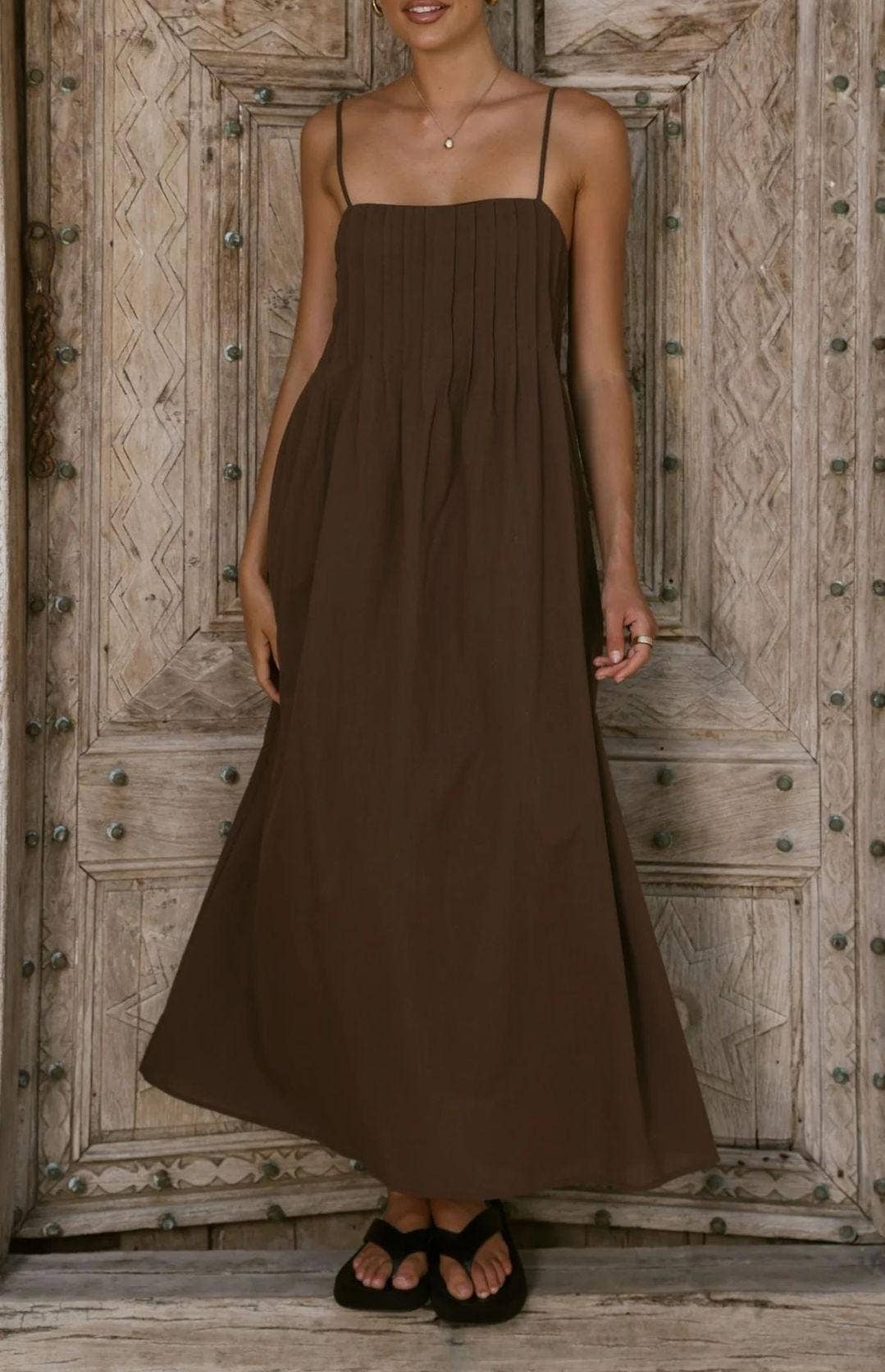 Sleeveless Pleated Maxi Dress with Spaghetti Straps
