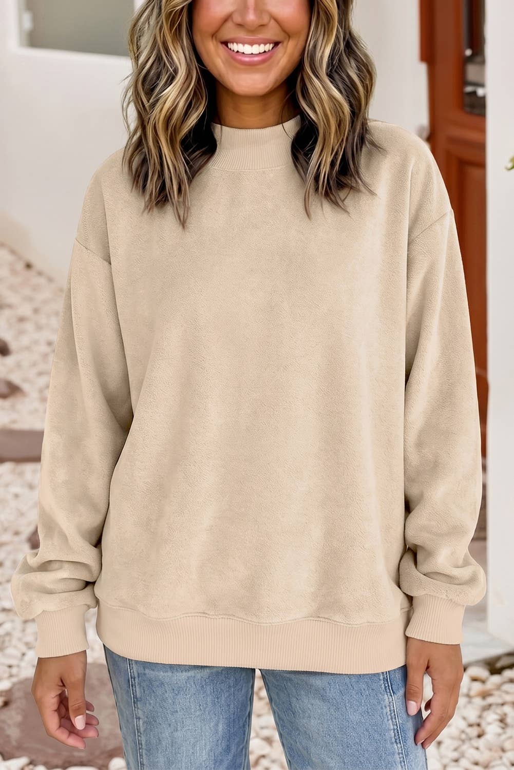 Oversize Reversible Mock Neck Sweatshirt