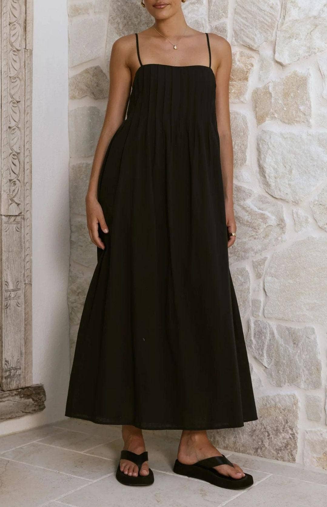 Sleeveless Pleated Maxi Dress with Spaghetti Straps