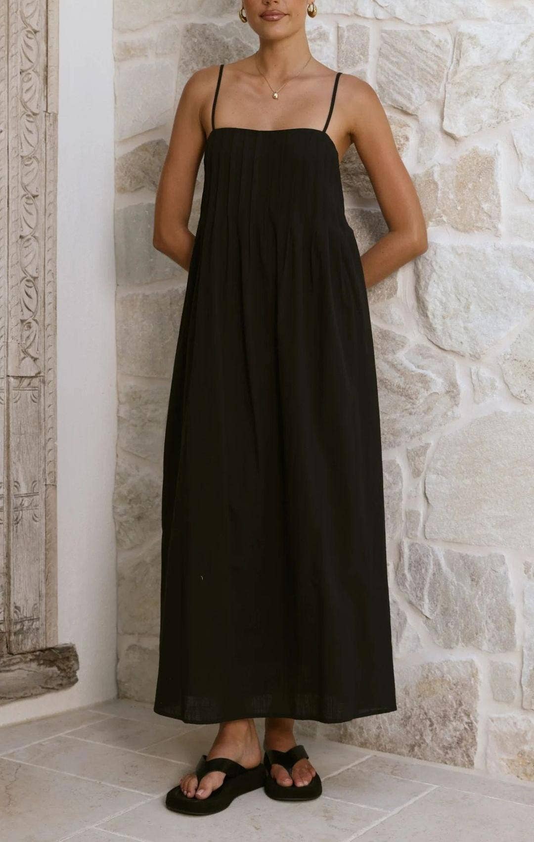 Sleeveless Pleated Maxi Dress with Spaghetti Straps