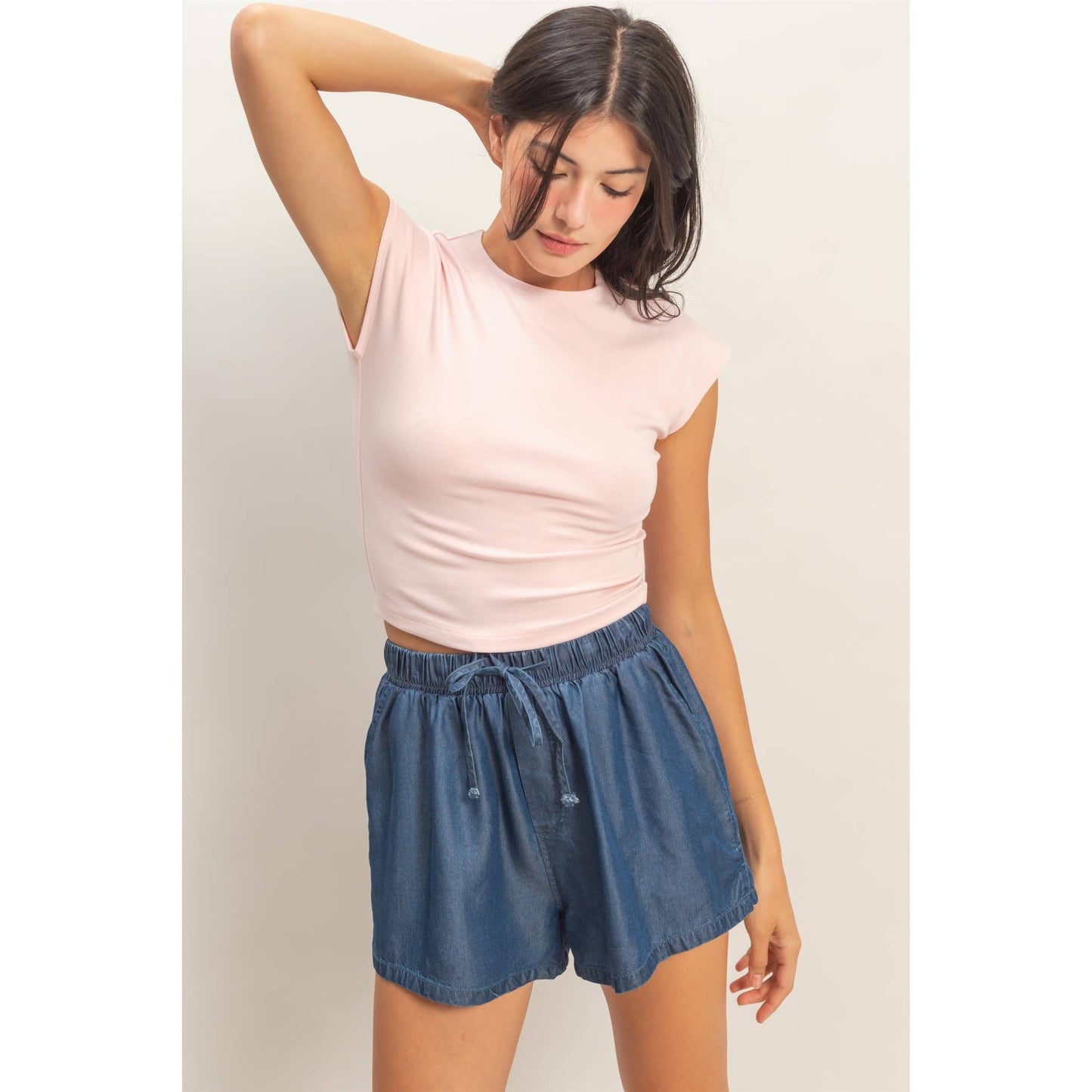 Fitted Cropped Cap Sleeve Top